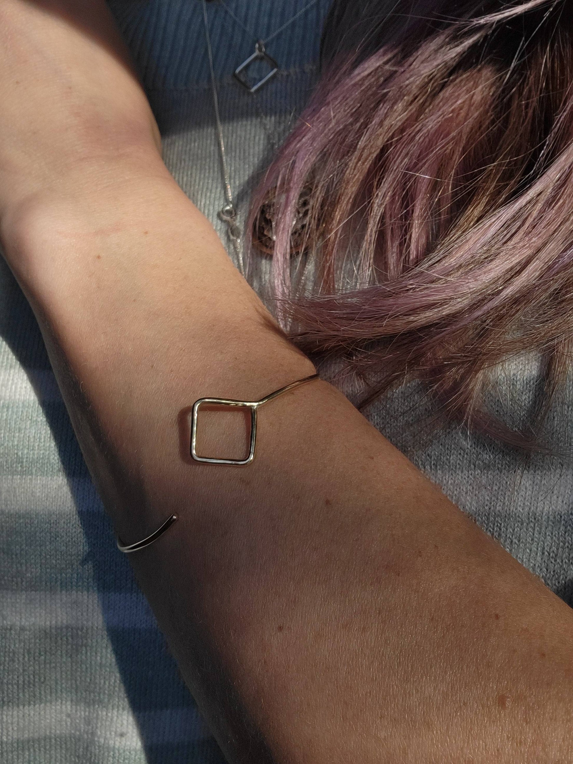 Box Breathwork Bracelet – Unique Anxiety Jewelry for Mindful Moments - Jaclyn Nicole